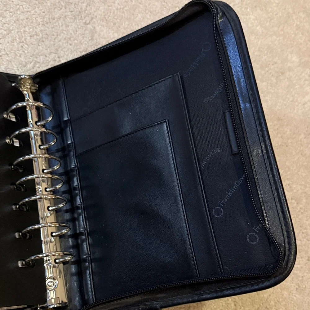 Classic Size Franklin Covey Planner - Black